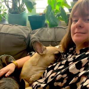 Meet your Posher, Lauren